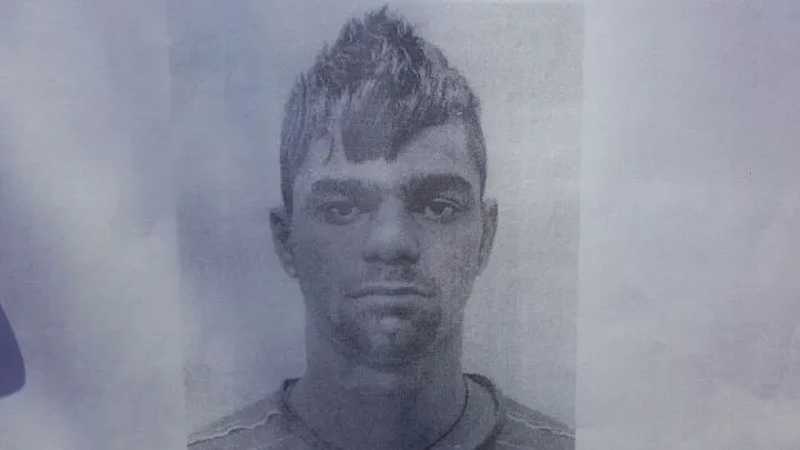 Alertă în Prahova: un deţinut a evadat, deşi avea cătuşe la mâini