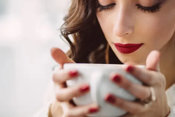 Nu mai bea niciodată cafeaua așa. Greșeala pe care mulți o fac în fiecare dimineață