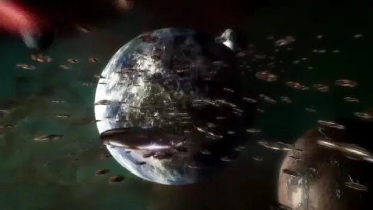 Flotă de OZN-uri ce se indreaptă spre Terra, filmata de pe Statia Spațiala Internationala?