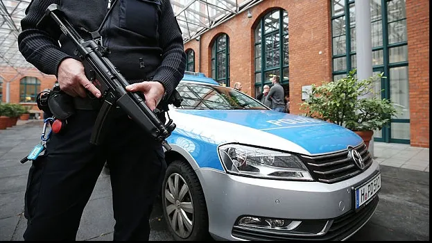 Alertă în Germania!Autorităţile suplimentează măsurile de securitate în marile oraşe şi la frontiere
