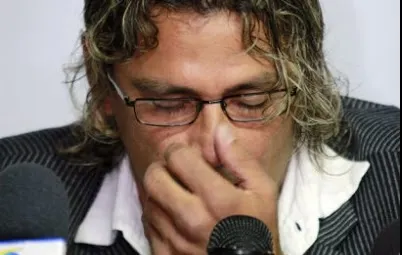 Cel mai "criminal" fotbalist de pe Planetă a comis-o grav și în prima zi ca antrenor