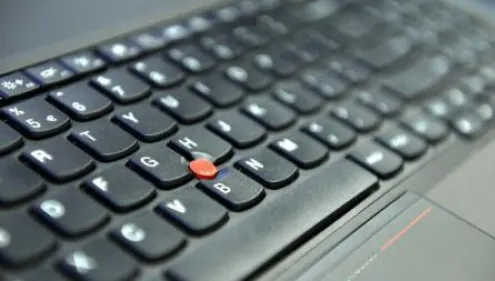 Publicitatea pe Internet o va devansa pe cea pe TV până în 2017 - studiu