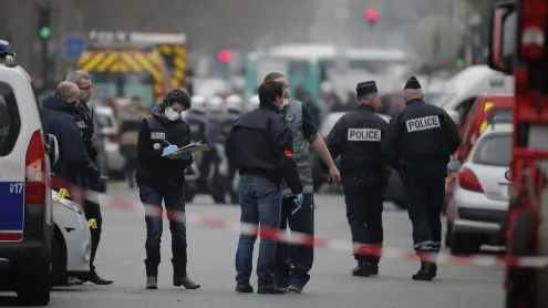 Atac armat la Paris. Un bărbat a fost rănit