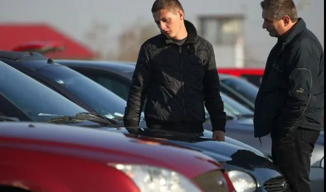 Vești bune pentru românii care vor să cumpere mașini. Samsarii au încurcat-o