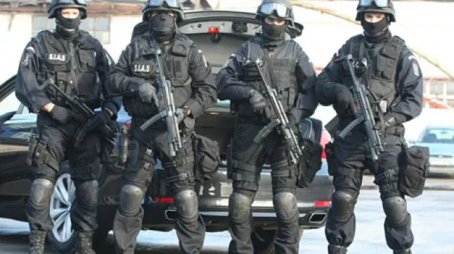 Luptătorii SIAS - chemați la o banală ceartă între vecini. Foto/Arhivă