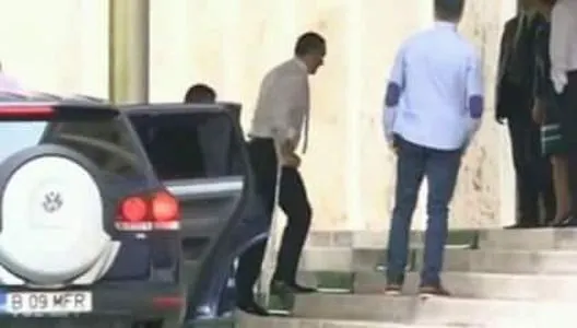 Victor Ponta, mesaj scandalos chiar de 8 martie: Măcar Alinuţa să-mi ceară demisia