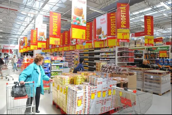 PAȘTE 2016. Ce program au de Paște magazinele, mall-urile și instituțiile publice