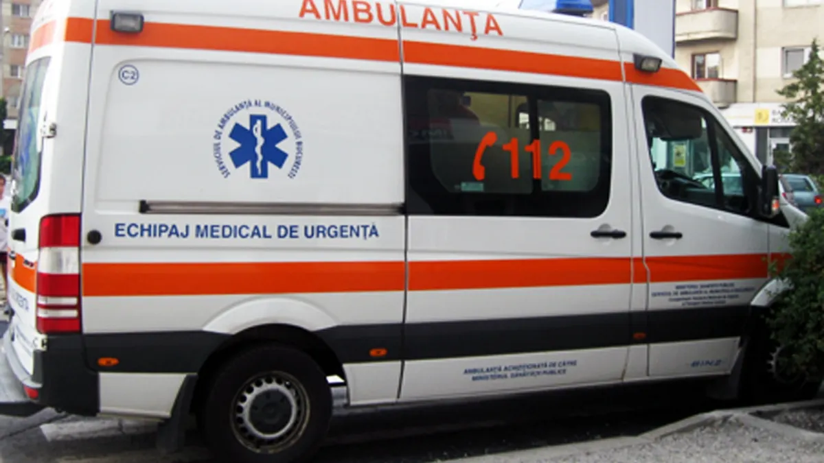 Patru oameni au fost înjunghiaţi într-o piaţă auto de lângă Cluj-Napoca