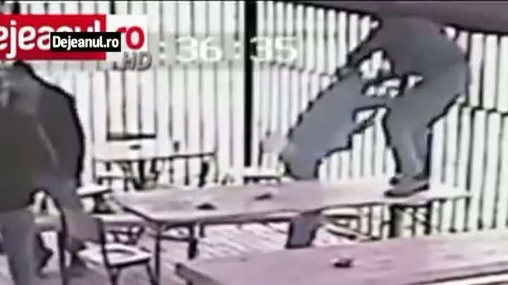 Scene din filmele de acţiune, la o terasă din Dej. Ce au surprins camerele de supraveghere