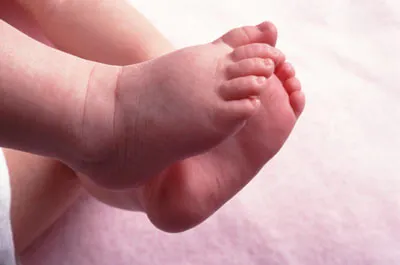 Fotografia care a răvăşit internetul: "Când e cel mai greu să fii mamă"