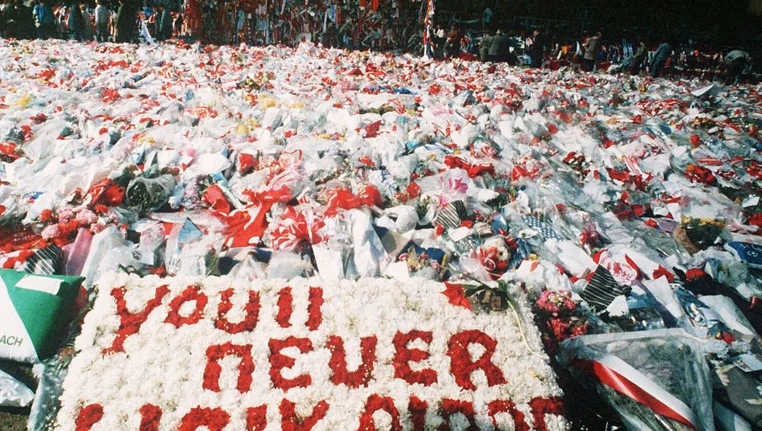 Decizia justiției britanice, la 27 de ani de la tragedia de pe Hillsborough: poliţia, de vină