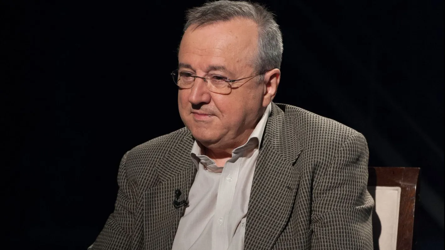 Ion Cristoiu, prima reacție după moartea lui Ion Iliescu: Societatea românească este în fața unui examen dramatic