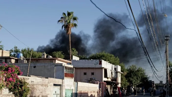 Explozie puternică la Kabul, la câteva ore după un atentat sinucigaş soldat cu 24 de morţi