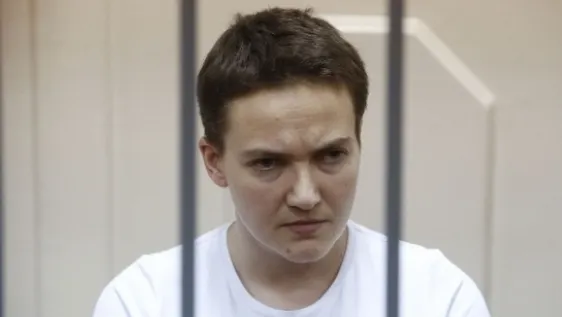 Nadia Savcenko, condamnată la 22 de ani de închisoare, a intrat iar în greva foamei