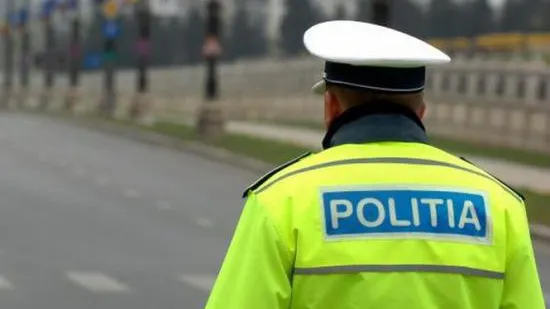 Șapte agenți de la Poliția Rutieră Reghin, arestați preventiv. Ce acuzaţii li se aduc