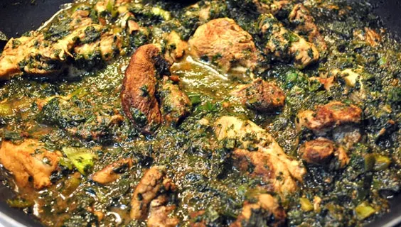 STUFAT DE MIEL. Aşa prepari cel mai gustos stufat de miel pentru masa de Paște