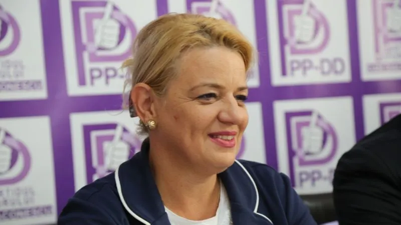 Simona Man a fost eliberată din funcţia de secretar de stat la Ministerul Agriculturii