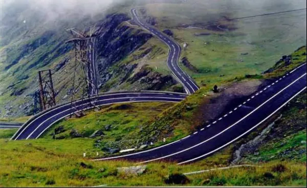 Trafic restricționat pe Transfăgărăşan, miercuri. Se filmează