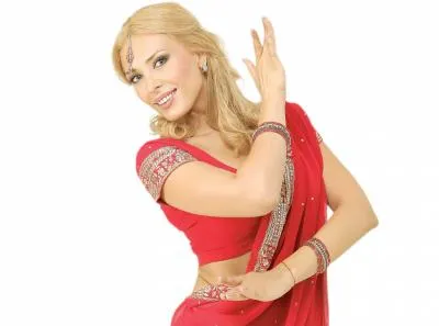 Cum arată fosta iubita a lui Salman Khan, dinainte de Iulia Vântur. Indienii au găsit asemănări