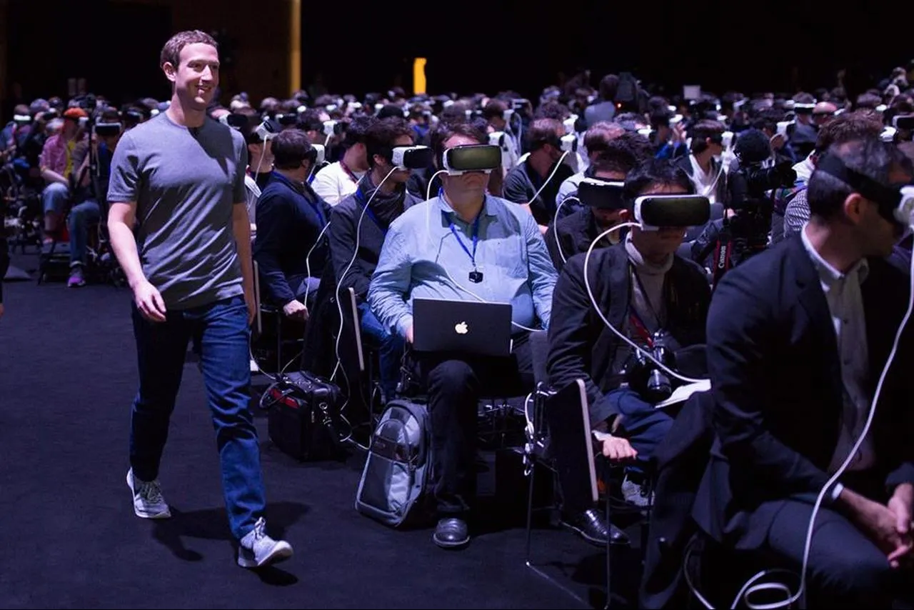 eMAG – Cat au ajuns sa coste ochelarii  de ultima generatie VR. Cel mai ieftin model, sub 100 de lei