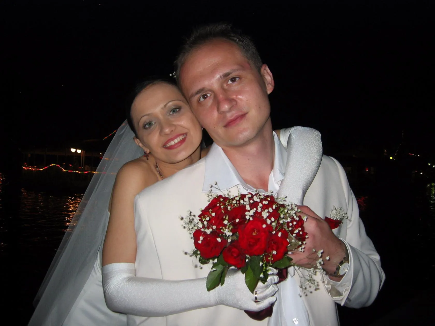 Au refăcut, după 10 ani, fotografiile de la nuntă. Cum au reuşit să impresioneze întreaga lume