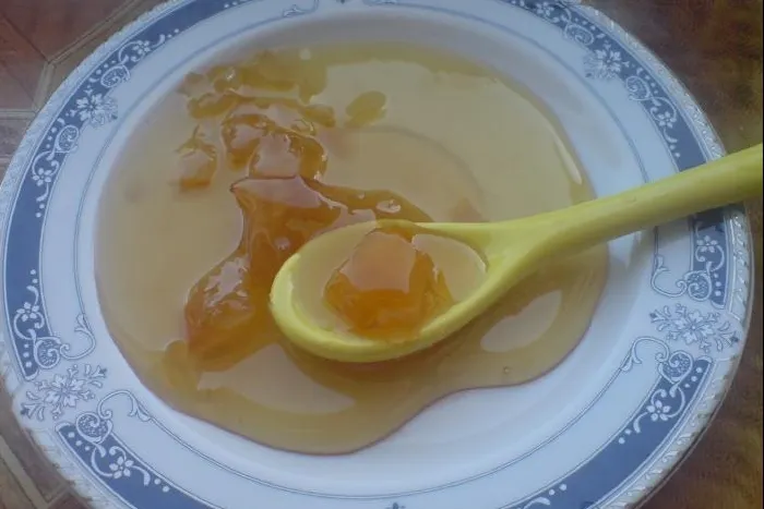 Așa se prepară dulceața de păpădie. Este foarte gustoasă și tratează bolile de ficat