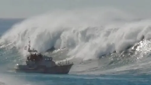 Cel puţin opt morţi după naufragiul a două ambarcaţiuni în largul coastelor Californiei