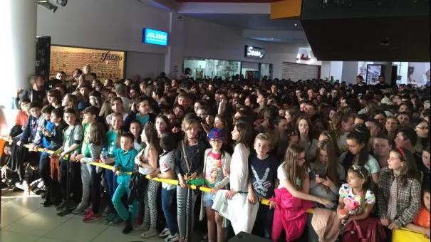 Mall-ul care a organizat concertul Carla's Dream nu avea autorizație de la Primărie