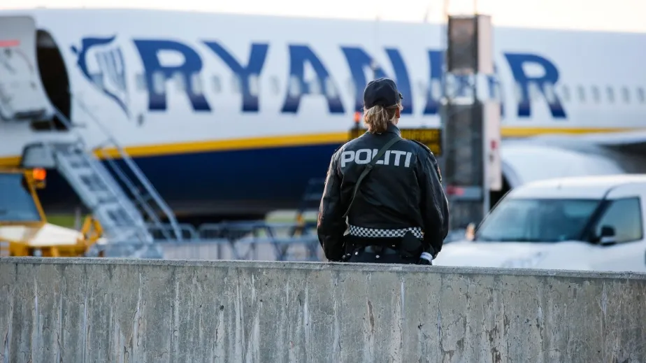 Incident aviatic al unei aeronave Ryanair cu 183 de pasageri la bord