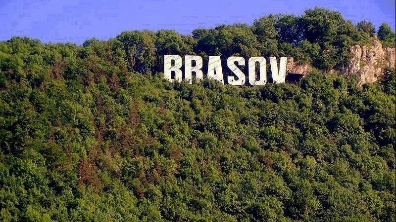 Alertă la Braşov: stradă blocată după ce s-a descoperit un colet suspect. Ce era, de fapt, acolo