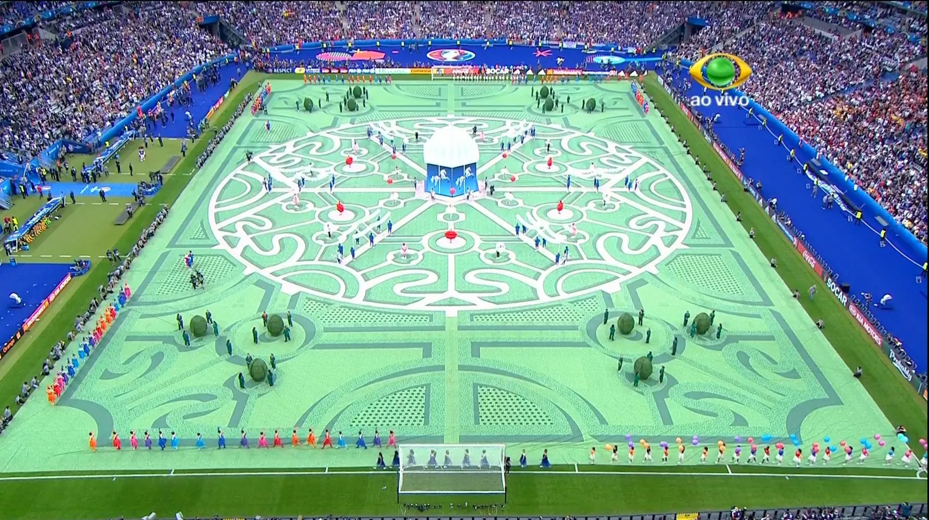 Franţa - România. E incredibil CUM ARATA stadionul înainte de meci. Ce este în locul gazonului