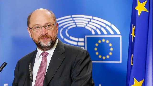 Parlamentul European: Marea Britanie să înceapă, de marți, ieșirea din UE