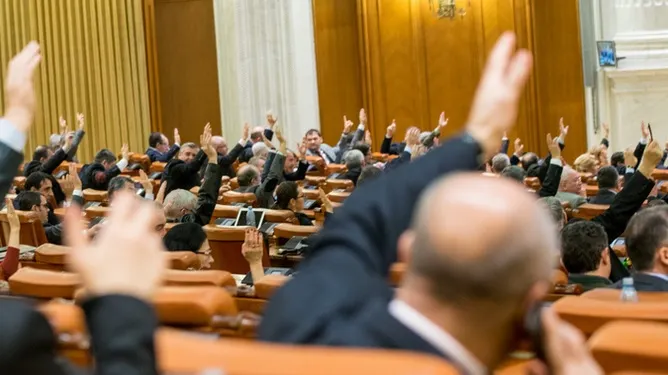 Lovitură în Parlament! Dezincriminarea conflictului de interese, aprobată. Reacţia ANI