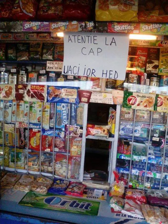 Cele mai amuzante poze cu anunţuri din magazine. S-au făcut de râs!