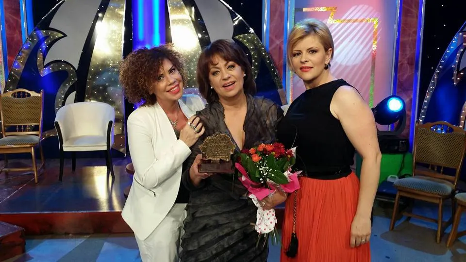 Sanda Ladoşi, din nou în lumina reflectoarelor. Cum arată acum cântăreaţa
