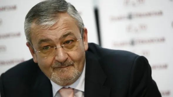 Fostul ministru al Finanţelor Sebastian Vlădescu, urmărit penal, în "Dosarul Rompetrol II"