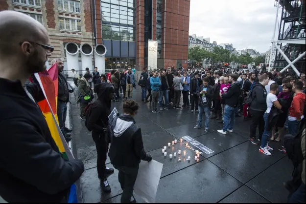 Serial difuzat şi în România, amânat în semn de solidaritate cu victimele atacului din Statele Unite