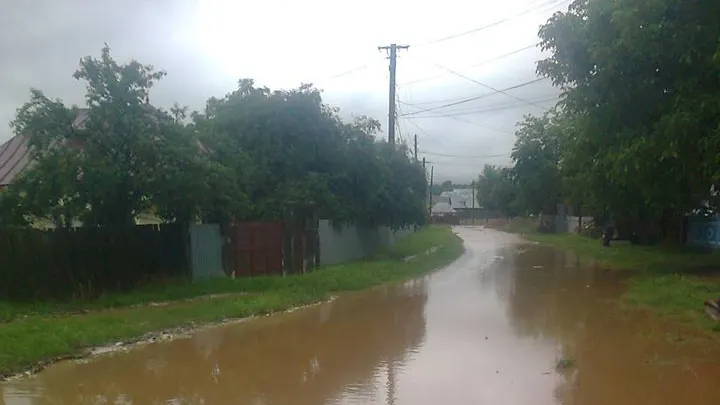 Imagini apocaliptice cu inundaţiile din Moldova