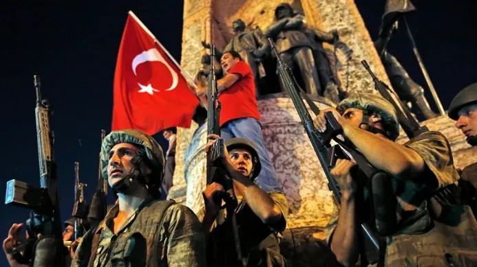 Decizie șoc a lui Erdogan: 758 de militari reținuți după lovitura de stat eșuată, eliberați
