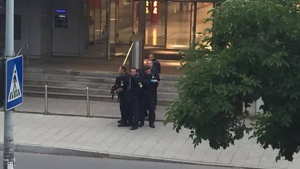 Atac armat la Munchen. Nouă persoane, ucise. Atacatorul, un germano-iranian de 18 ani, s-a sinucis