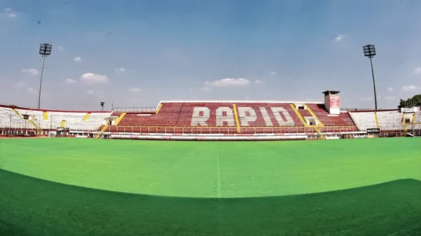 S-a vândut Rapidul! Trei suporteri giuleşteni au răscumpărat de la Moraru, cu 3.000 de lei, clubul
