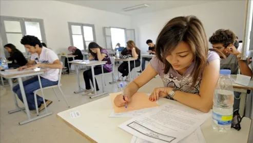 Subiecte BAC Economie 2016. Ce subiecte au primit elevii la ECONOMIE - Bacalaureat 2016