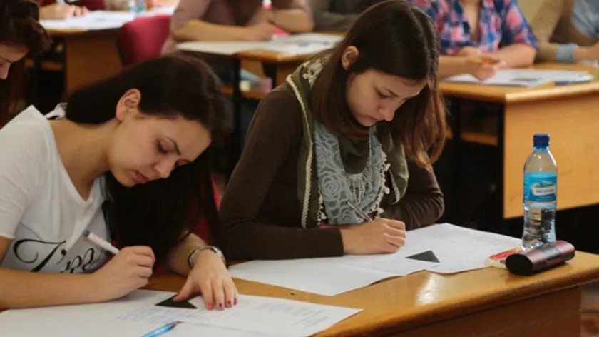 Subiecte Limba Maternă BAC 2016. Subiectele şi baremul, publicate pe EDU.ro