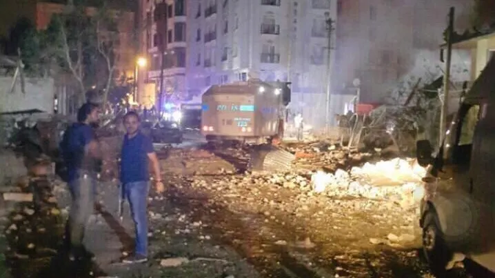 Efectele devastatoare după tentativa de lovitură de stat din Turcia
