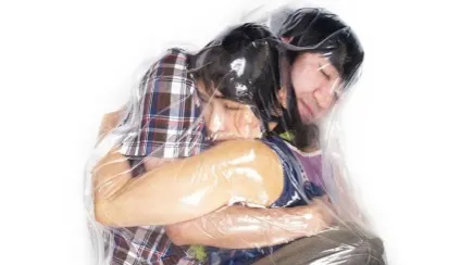 Sfidează MOARTEA pentru poza perfectă. Moda CRIMINALĂ care face furori pe reţelele de socializare