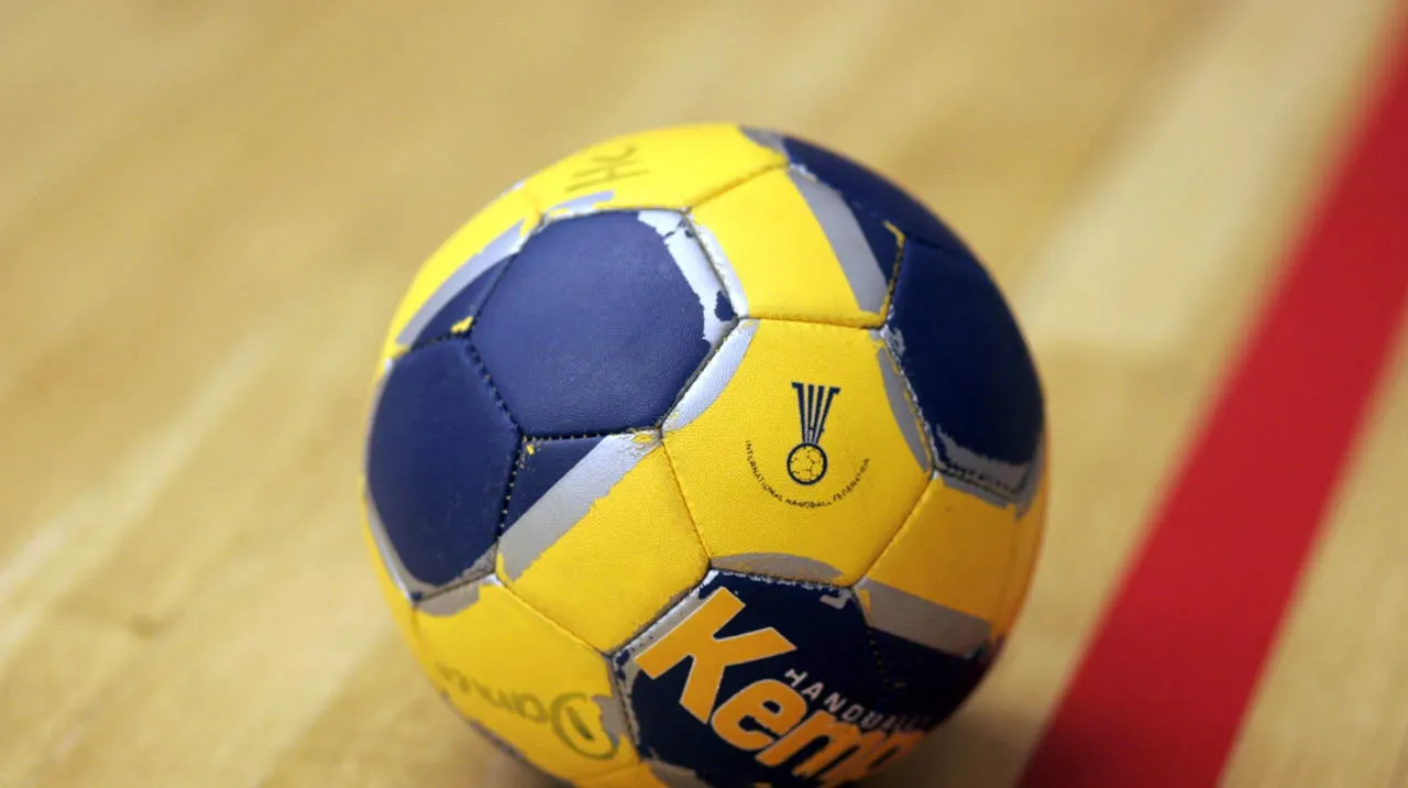 SUPER-PERFORMANŢĂ! Naţionala de handbal juniori a României, calificată în semifinalele CE