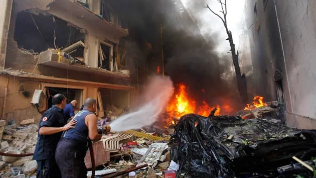 Zeci de morţi şi zeci de răniţi după ce o bombă a explodat la un spital pakistanez. Update