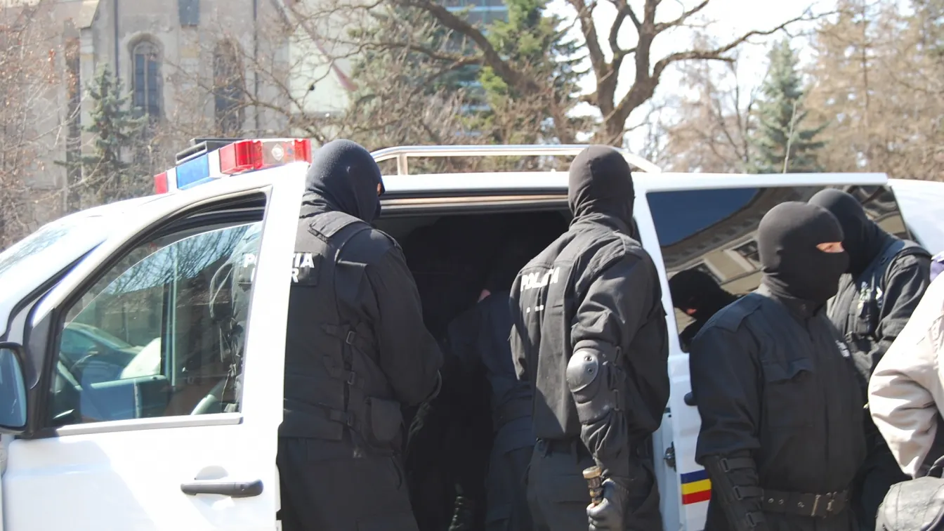Weekend de foc pentru polițiști: 188 de persoane anchetate, 8.000 de sancțiuni aplicate