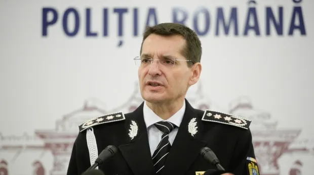 Universitatea de Apărare "Carol I" doreşte menţinerea titlului de doctor lui Petre Tobă 