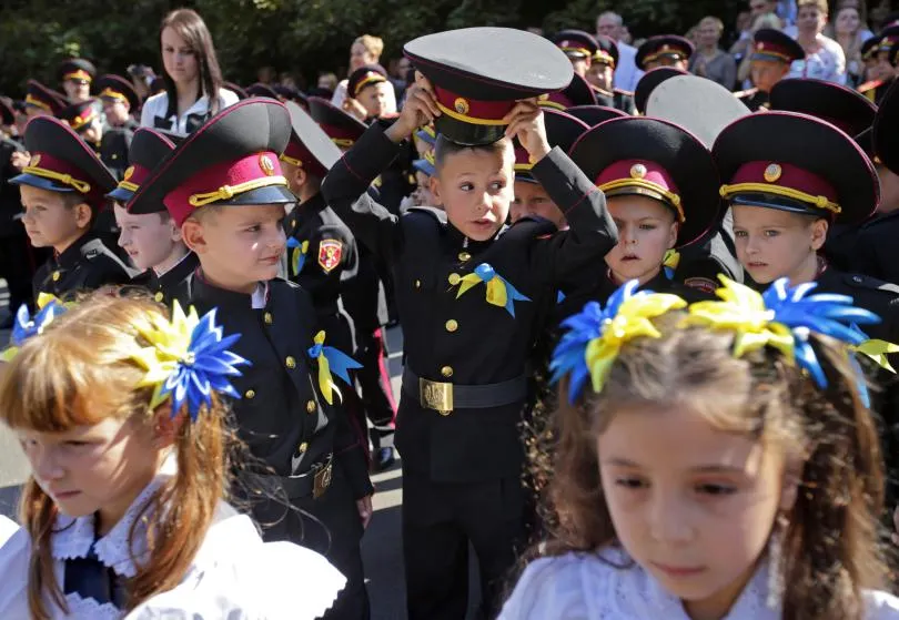 Cum arată prima zi de școală în RUSIA